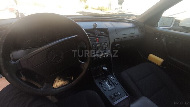Mercedes C 200 1995, 400,000 km - 2.0 l - Bakı