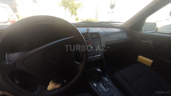 Mercedes C 200 1995, 400,000 km - 2.0 l - Bakı