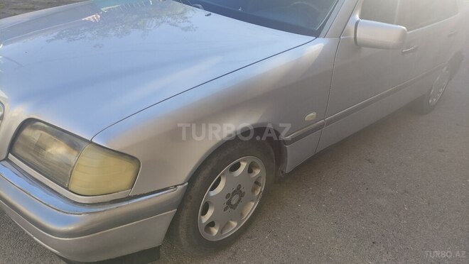 Mercedes C 200 1995, 400,000 km - 2.0 l - Bakı