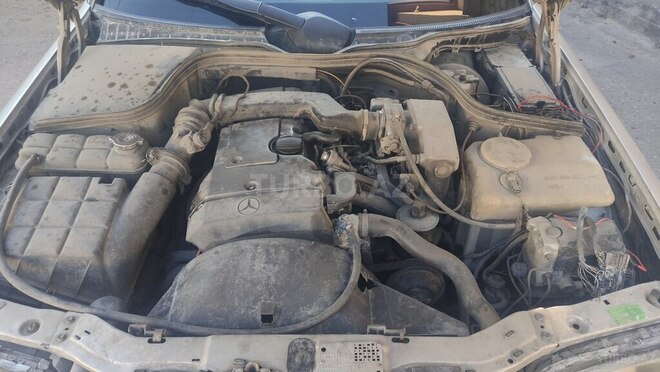 Mercedes C 200 1995, 400,000 km - 2.0 l - Bakı