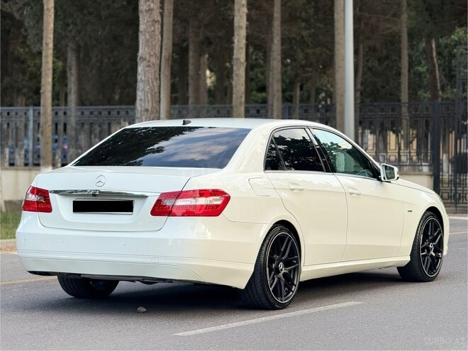 Mercedes E 220 d 2009, 290,000 km - 2.2 l - Bakı