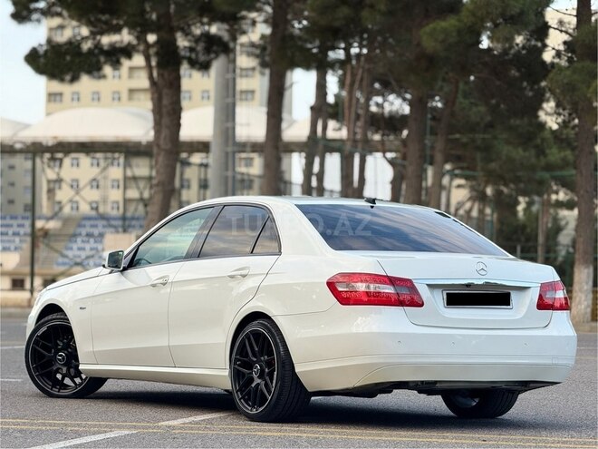 Mercedes E 220 d 2009, 290,000 km - 2.2 l - Bakı