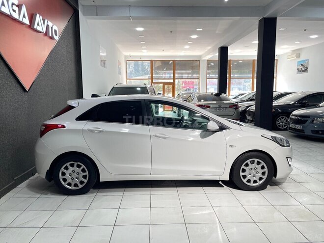 Hyundai i30-5