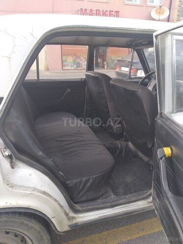 LADA (VAZ) 2106 1980, 80,000 km - 1.5 l - Quba