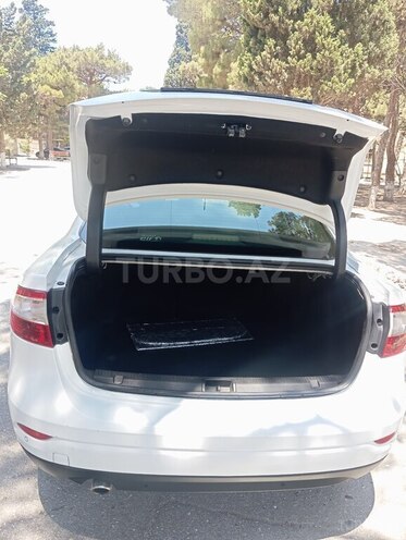Renault Fluence 2013, 220,000 km - 2.0 l - Sumqayıt