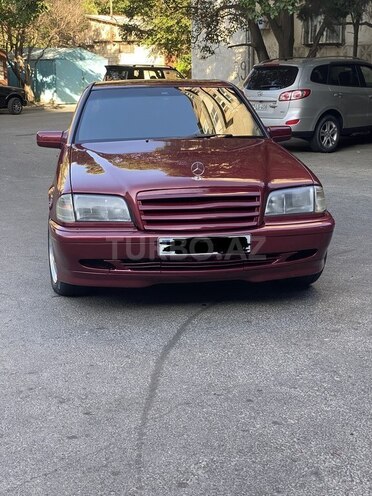 Mercedes C 200 1995, 212,150 km - 2.0 l - Bakı