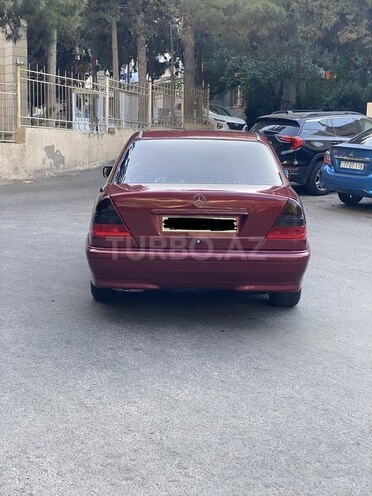Mercedes C 200 1995, 212,150 km - 2.0 l - Bakı