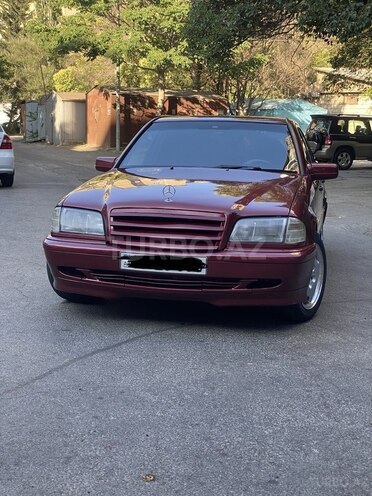 Mercedes C 200 1995, 212,150 km - 2.0 l - Bakı