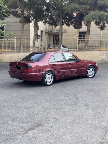 Mercedes C 200 1995, 212,150 km - 2.0 l - Bakı
