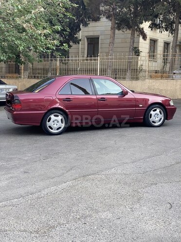 Mercedes C 200 1995, 212,150 km - 2.0 l - Bakı