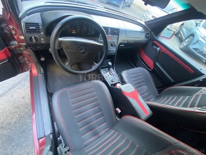 Mercedes C 200 1995, 212,150 km - 2.0 l - Bakı