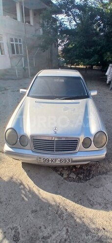 Mercedes E 220 d 1998, 450,000 km - 2.2 л - Bakı