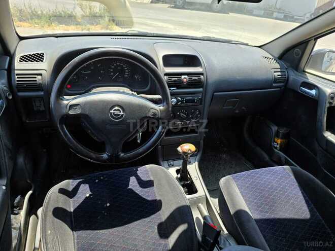 Opel Astra 2000, 335,000 km - 2.0 л - Bakı