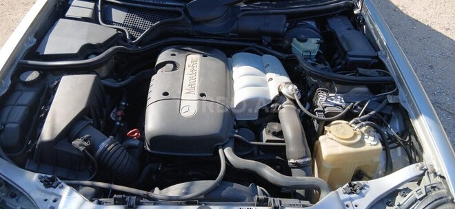 Mercedes E 220 d 1998, 450,000 km - 2.2 л - Bakı
