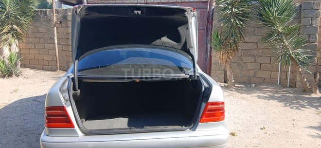 Mercedes E 220 d 1998, 450,000 km - 2.2 л - Bakı