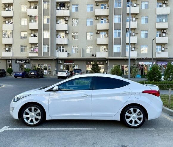 Hyundai Elantra 2011, 277,000 km - 1.8 l - Bakı