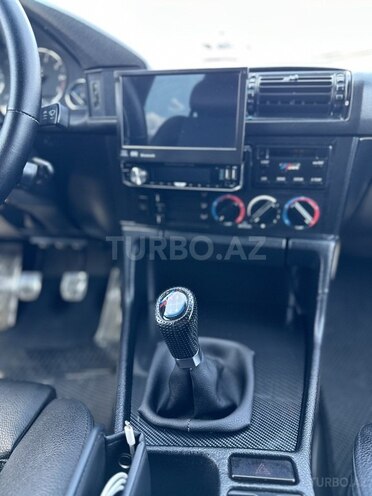 BMW 520 1993, 232,323 km - 2.0 л - Bakı