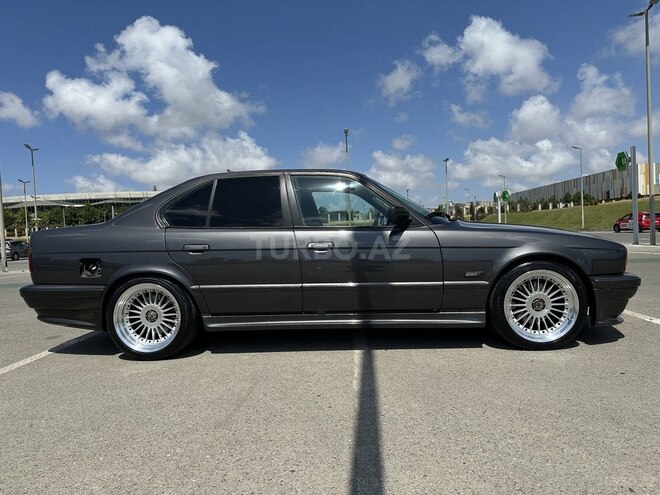 BMW 520 1993, 232,323 km - 2.0 л - Bakı
