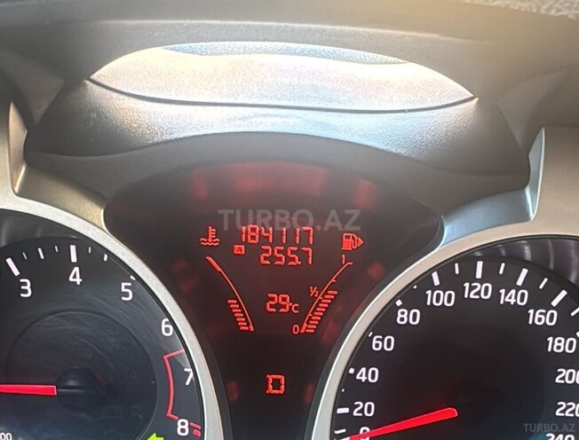 Nissan Juke 2012, 184,000 km - 1.6 l - Bakı