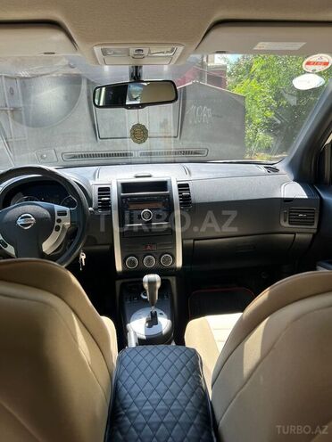 Nissan X-Trail 2013, 338,000 km - 2.5 l - Bakı