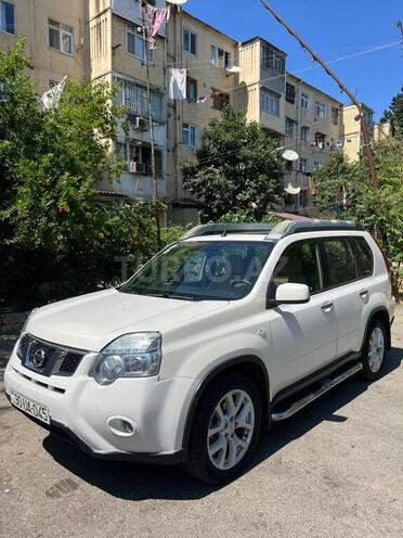Nissan X-Trail 2013, 338,000 km - 2.5 l - Bakı