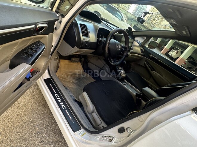 Honda Civic 2010, 325,000 km - 1.3 l - Bakı