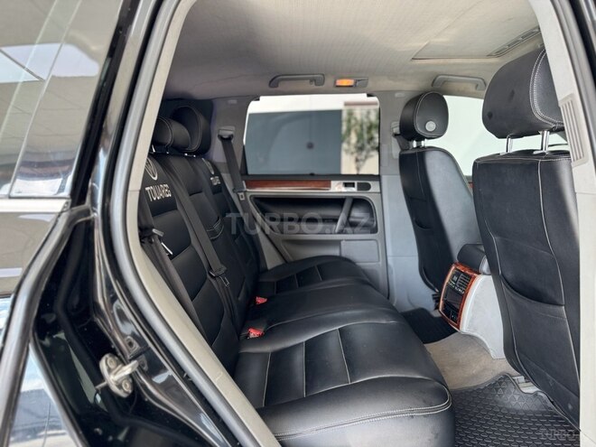 Volkswagen Touareg-19