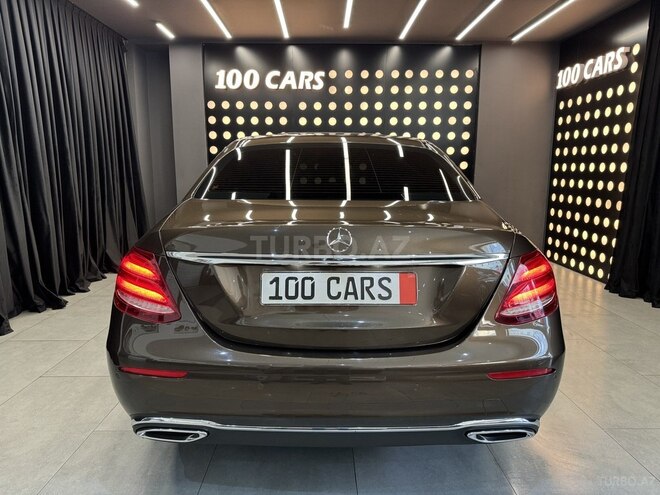 Mercedes E 220 d 2016, 121,000 km - 2.0 l - Bakı