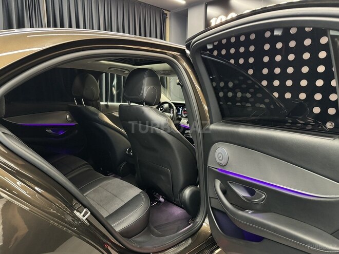 Mercedes E 220 d 2016, 121,000 km - 2.0 l - Bakı