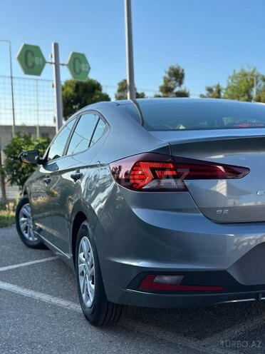 Hyundai Elantra 2019, 108,080 km - 2.0 л - Bakı