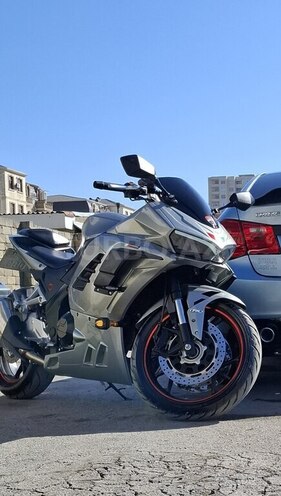 C.Moto CM400R-HY-2