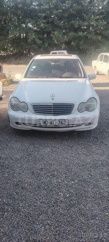 Mercedes C 240-1