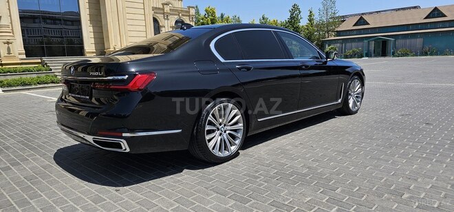 BMW 750 2019, 111,000 km - 4.4 l - Bakı