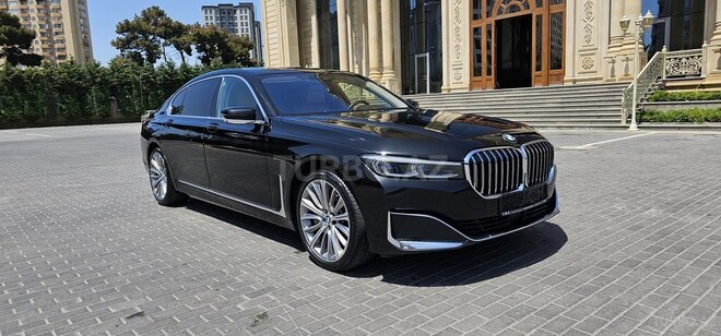 BMW 750 2019, 111,000 km - 4.4 l - Bakı
