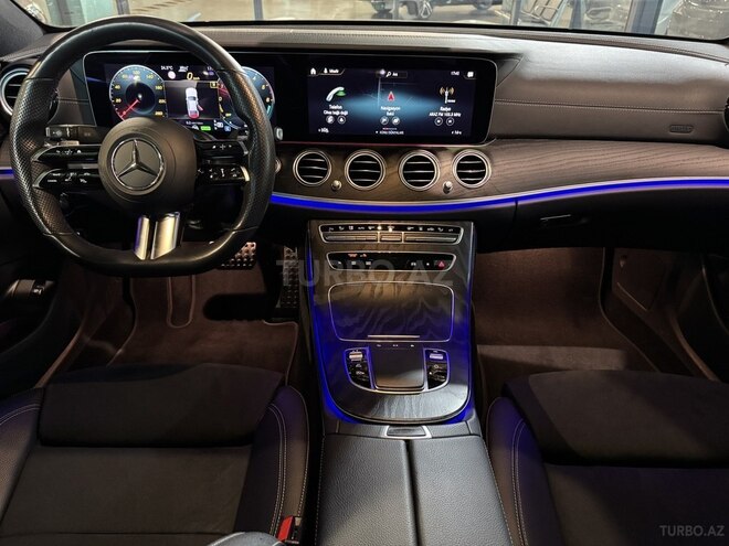 Mercedes E 300 de-9