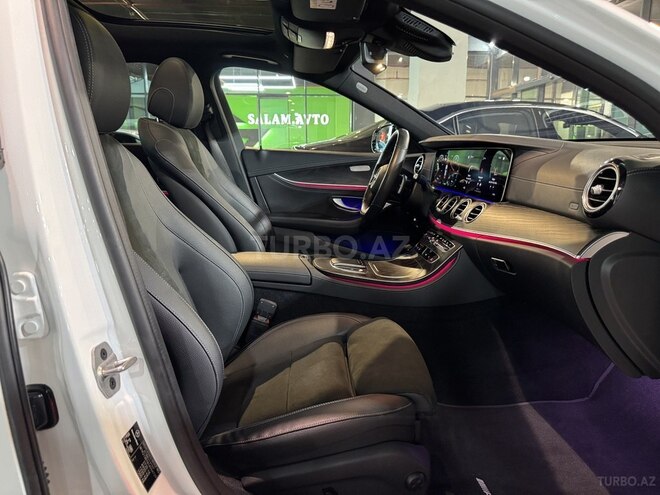 Mercedes E 300 de-10