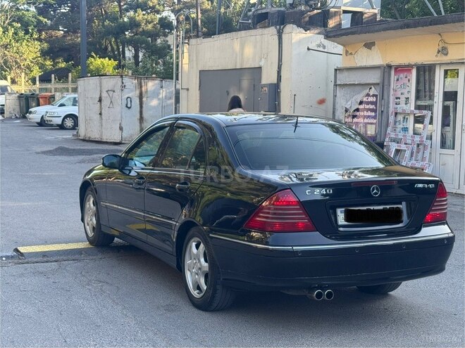 Mercedes C 240 2001, 245,141 km - 2.6 l - Bakı