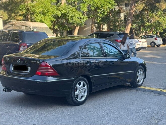 Mercedes C 240 2001, 245,141 km - 2.6 l - Bakı