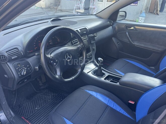 Mercedes C 240 2001, 245,141 km - 2.6 l - Bakı