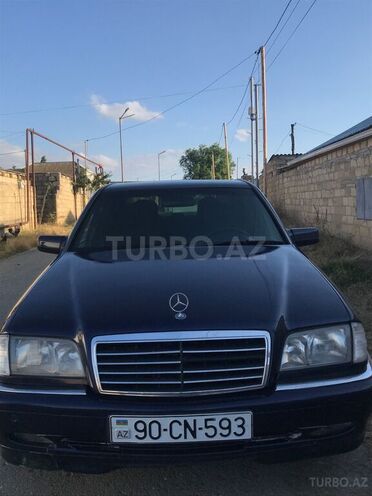Mercedes C 180 2000, 440,000 km - 1.8 l - Qobustan