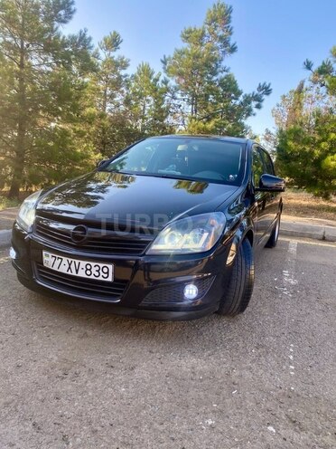 Opel Astra 2009, 246,000 km - 1.4 l - Gəncə