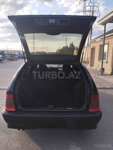 Mercedes C 200 1998, 403,572 km - 2.0 l - Sumqayıt