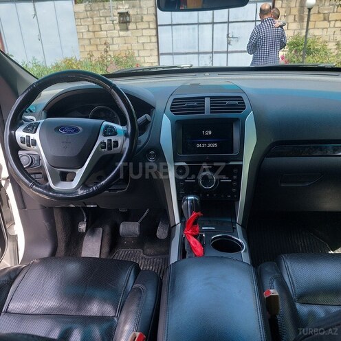 Ford Explorer 2013, 165,355 km - 3.5 l - Göyçay