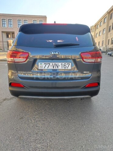 Kia Sorento-4