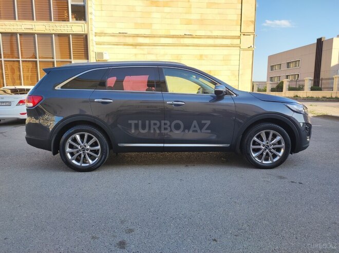 Kia Sorento-6