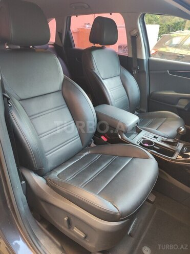 Kia Sorento-15