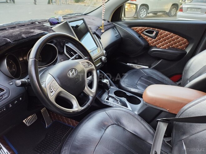Hyundai ix35 2010, 216,000 km - 2.4 л - Bakı