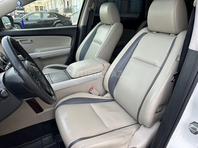 Mazda CX-9-10
