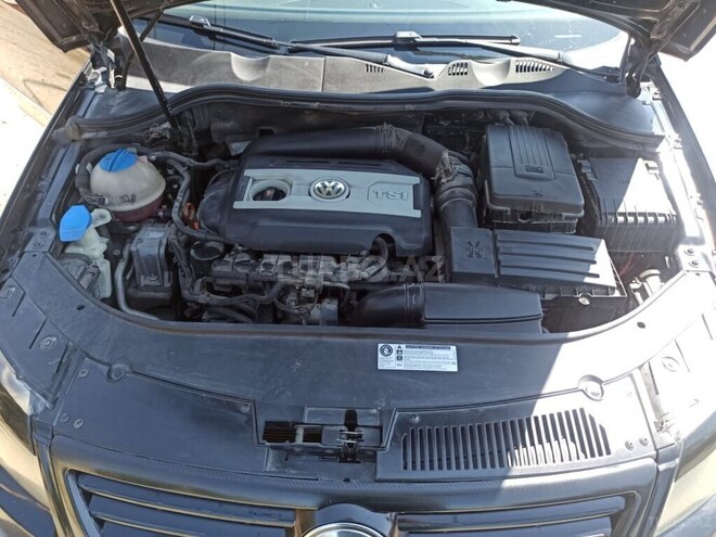 Volkswagen Passat 2009, 282,000 km - 1.8 l - Bakı