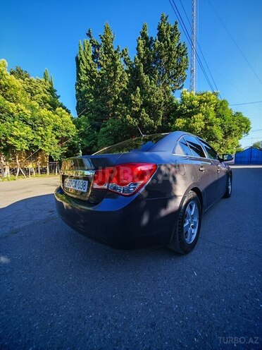 Chevrolet Cruze 2014, 329,000 km - 1.4 l - Tovuz